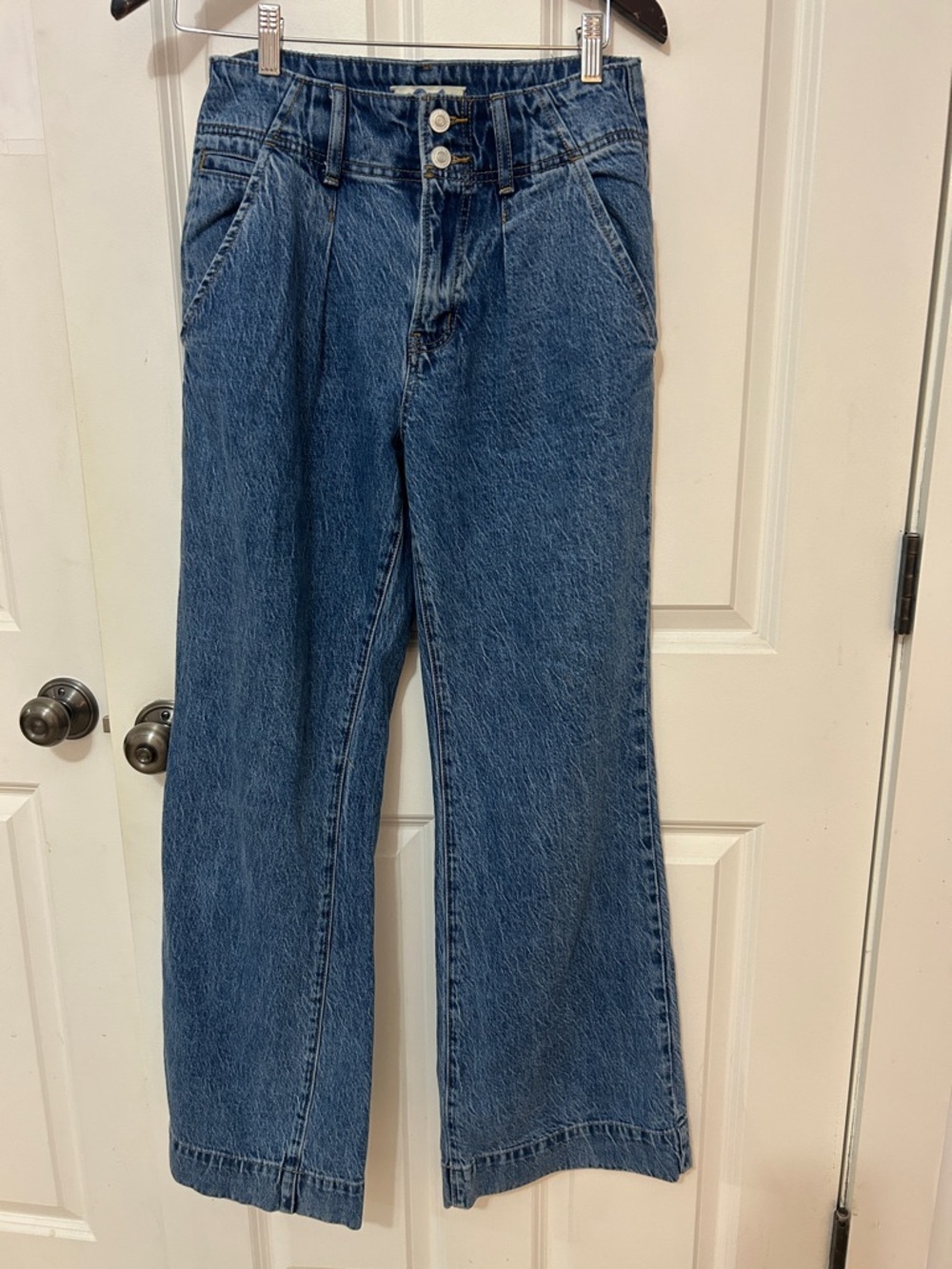 We The Free high waisted denim jeans size 26 inseam